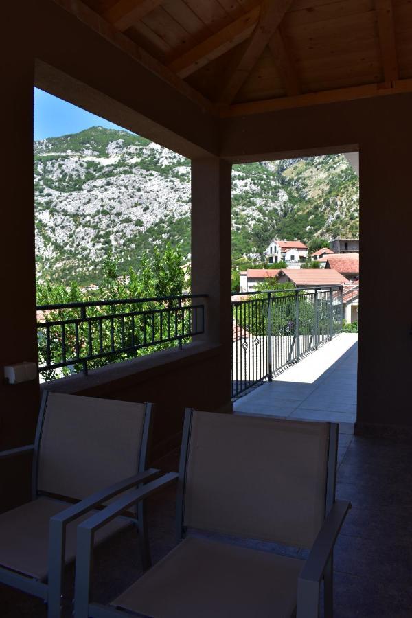 Apartments Montenegro Risan Cuckovic Kültér fotó
